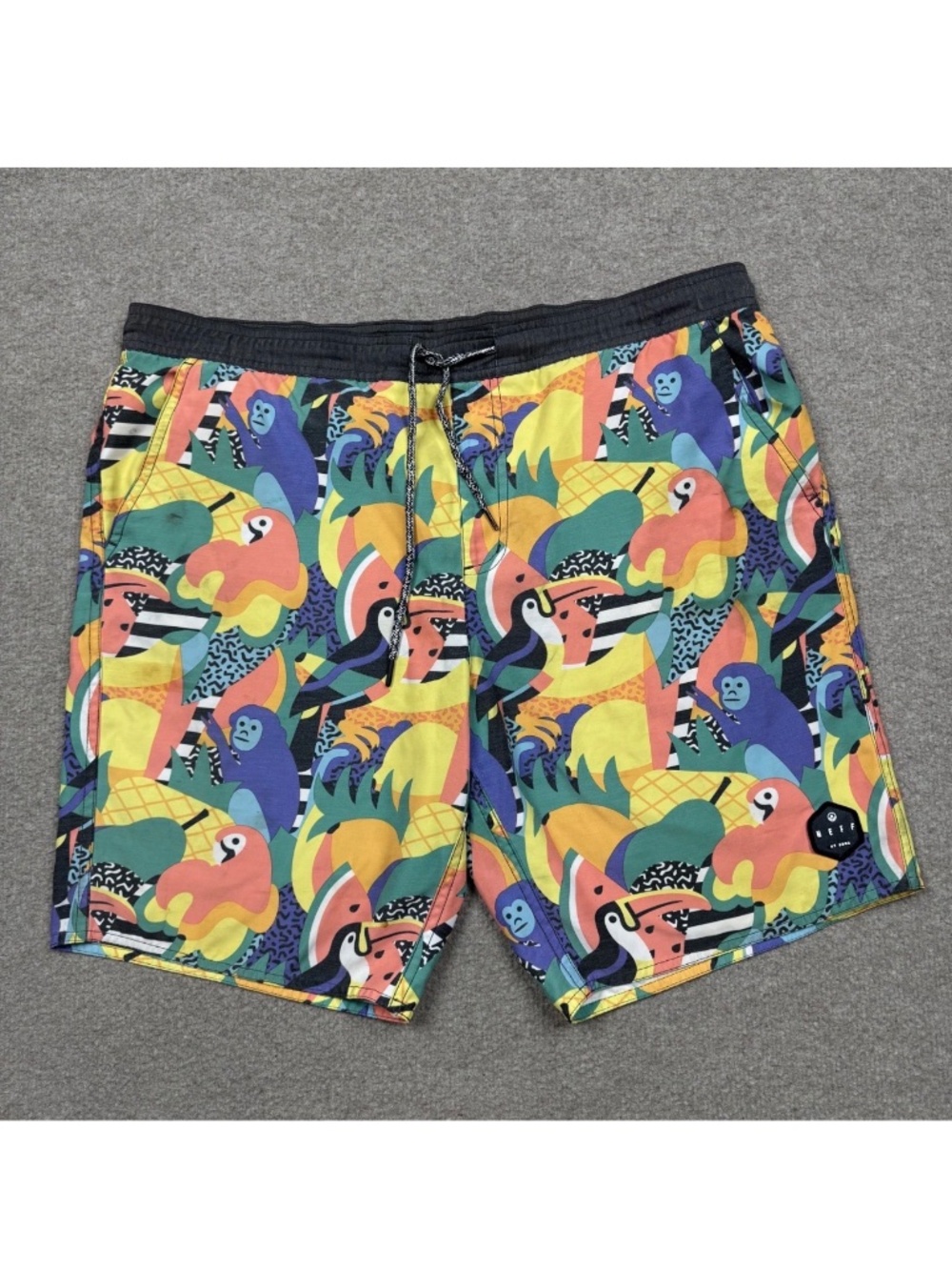 Neff Board Shorts Men's Size L Multicolor Drawstrings Swim Trunks Streetwear